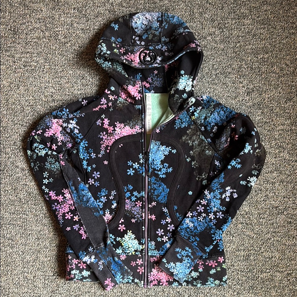 lululemon athletica Black Floral Sweater